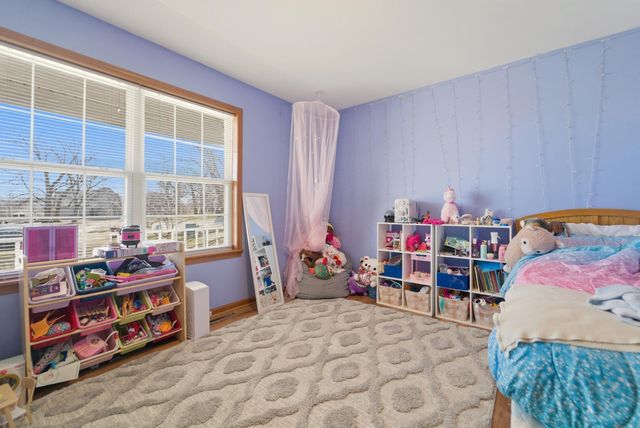 664 Windy Meadow Court, Hebron, IN 46341