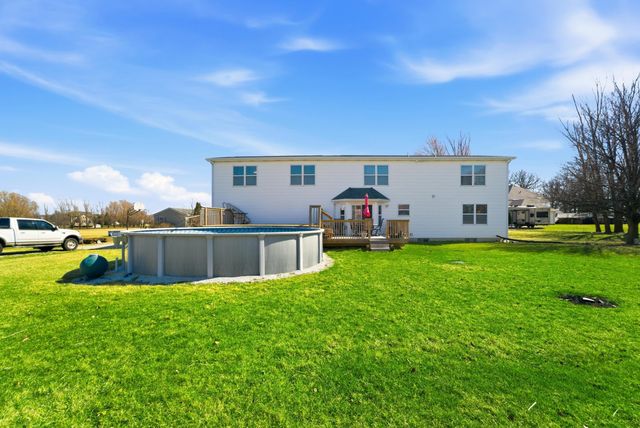 664 Windy Meadow Court, Hebron, IN 46341