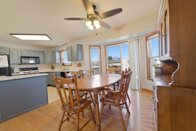 664 Windy Meadow Court, Hebron, IN 46341