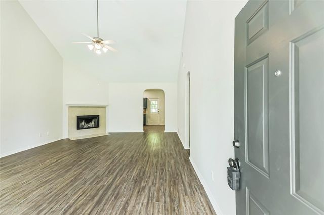 11919 Walraven Drive, Huffman, TX 77336
