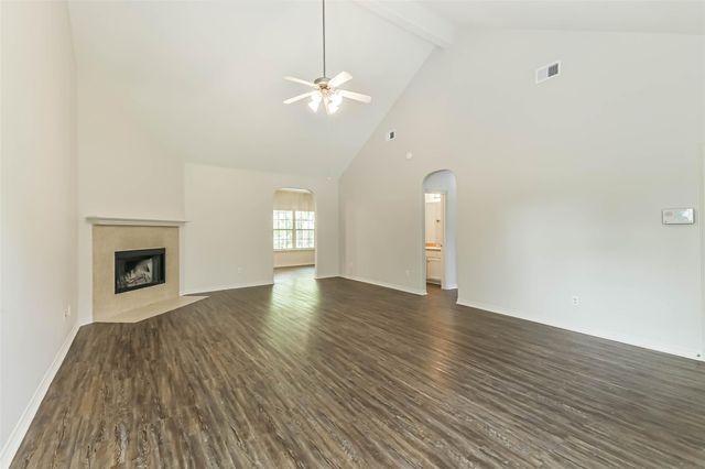 11919 Walraven Drive, Huffman, TX 77336
