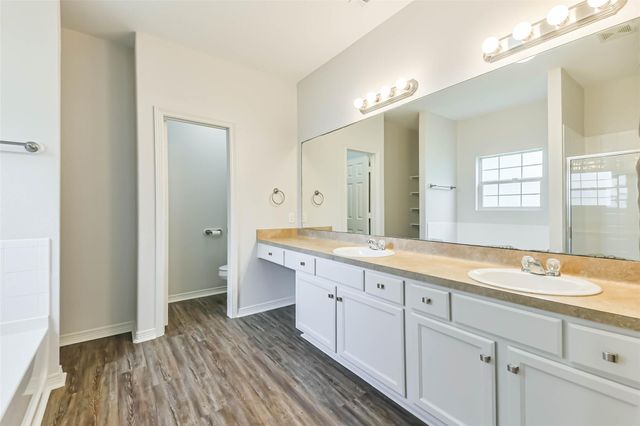 11919 Walraven Drive, Huffman, TX 77336
