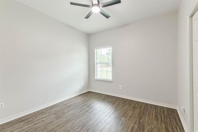 11919 Walraven Drive, Huffman, TX 77336