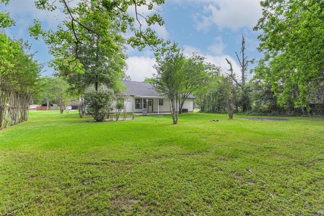 11919 Walraven Drive, Huffman, TX 77336