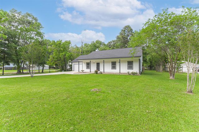 11919 Walraven Drive, Huffman, TX 77336