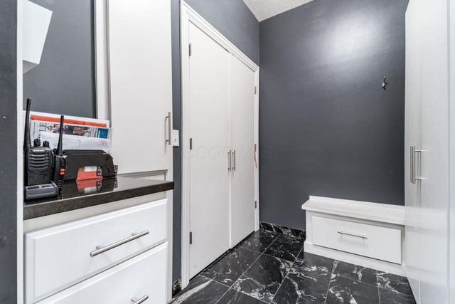 204 Oakwood Court, Westerville, OH 43081