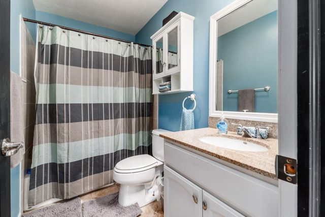 204 Oakwood Court, Westerville, OH 43081