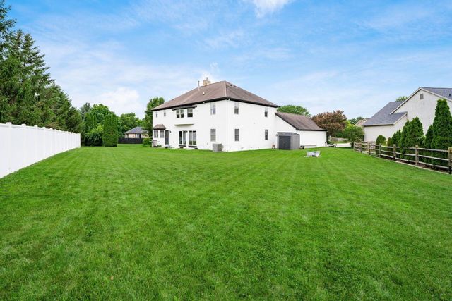 204 Oakwood Court, Westerville, OH 43081
