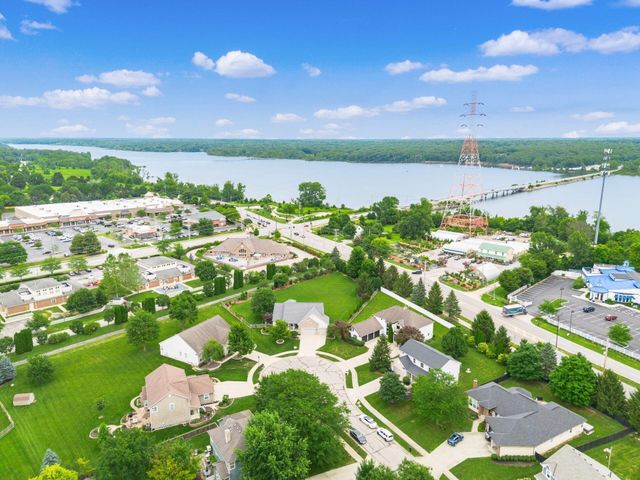204 Oakwood Court, Westerville, OH 43081