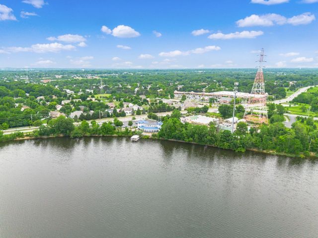 204 Oakwood Court, Westerville, OH 43081