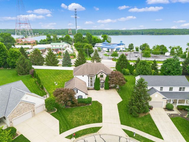 204 Oakwood Court, Westerville, OH 43081