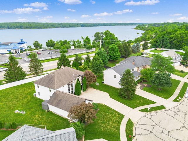 204 Oakwood Court, Westerville, OH 43081
