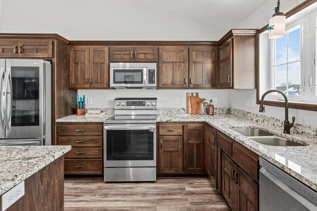 24321 Pierce Path NE, East Bethel, MN 55005