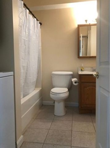 161 Burrill St, Swampscott, MA 01907