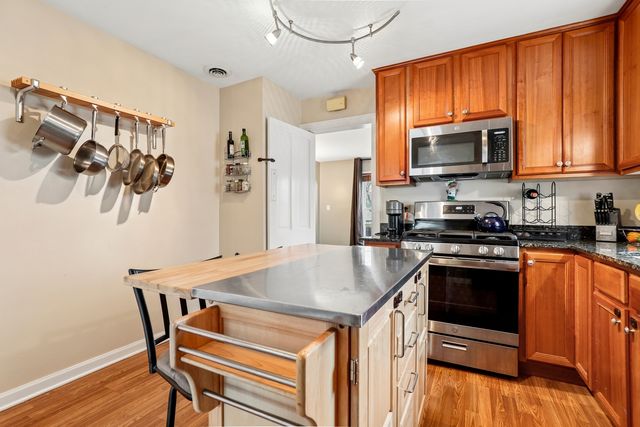 559 S Lewis Avenue, Lombard, IL 60148