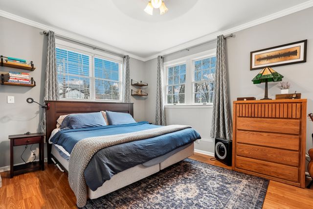 559 S Lewis Avenue, Lombard, IL 60148