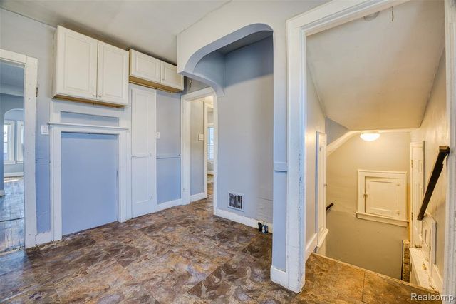 12875 Steel Street, Detroit, MI 48227