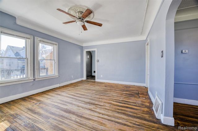 12875 Steel Street, Detroit, MI 48227