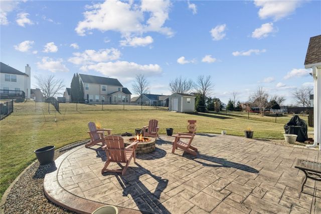 7013 Pleasant Ridge Drive SW, Cedar Rapids, IA 52404