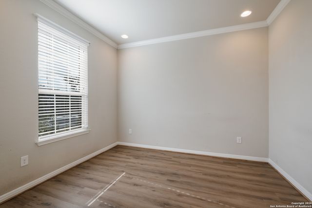 7530 Cove Way, San Antonio, TX 78250