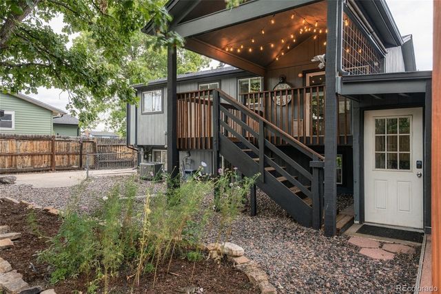 7058 W Roxbury Avenue, Littleton, CO 80128