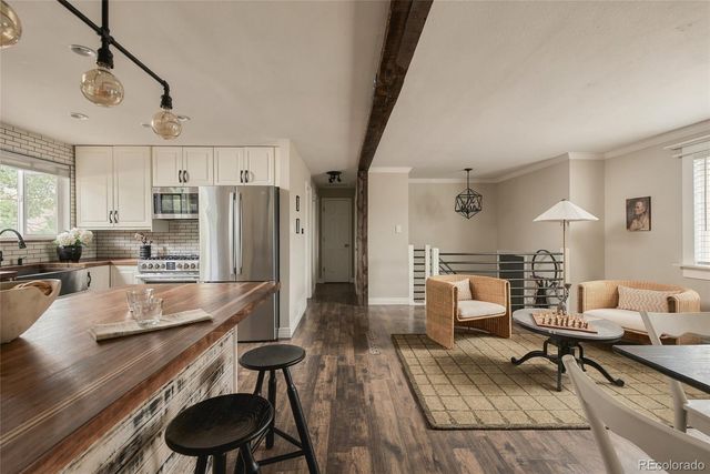 7058 W Roxbury Avenue, Littleton, CO 80128