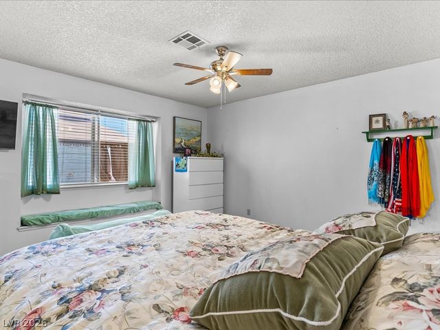 727 Brick Drive, Henderson, NV 89002