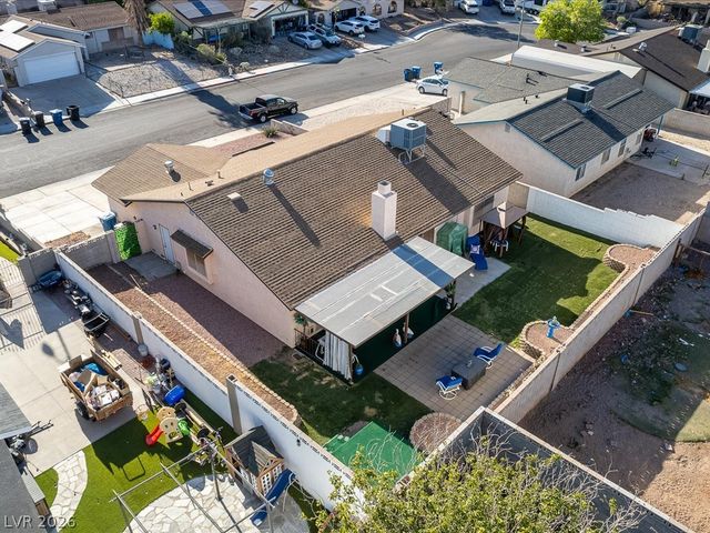 727 Brick Drive, Henderson, NV 89002