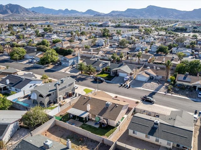 727 Brick Drive, Henderson, NV 89002