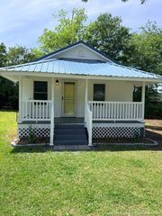 33 State Street, Lumberton, NC 28358