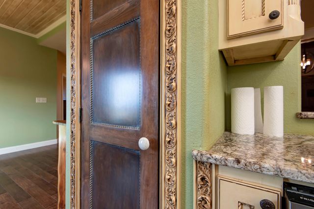 901 Trimble Road, Seymour, MO 65746