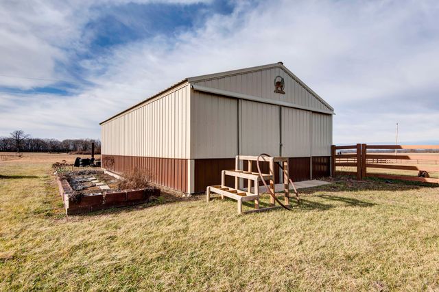 901 Trimble Road, Seymour, MO 65746