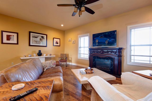 901 Trimble Road, Seymour, MO 65746