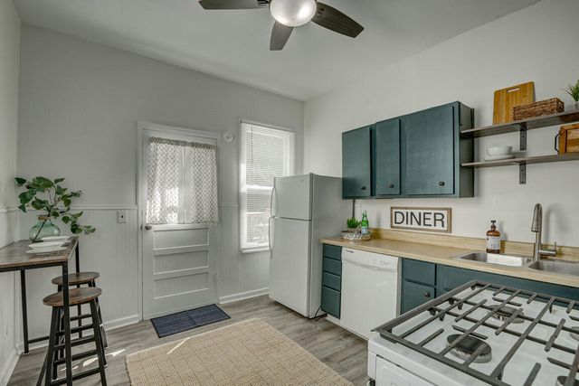 16 Garrison Avenue, Fort Thomas, KY 41075