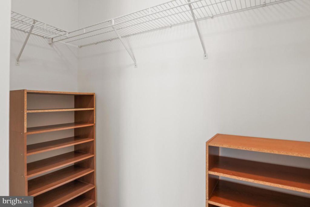 Image 30 of property listing at 50-E HEARTHSTONE CT, Annapolis, MD 21403