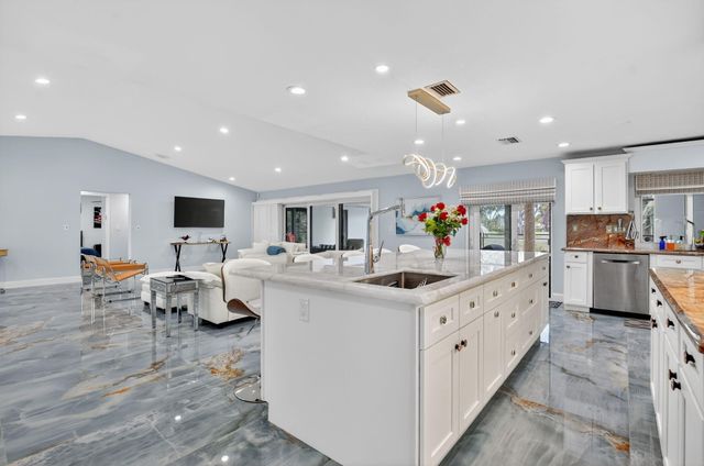 10294 Crosswind Road, Boca Raton, FL 33498