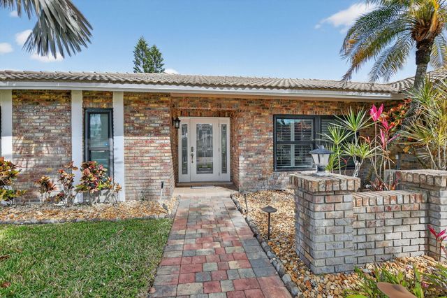 10294 Crosswind Road, Boca Raton, FL 33498