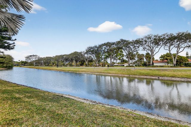 10294 Crosswind Road, Boca Raton, FL 33498