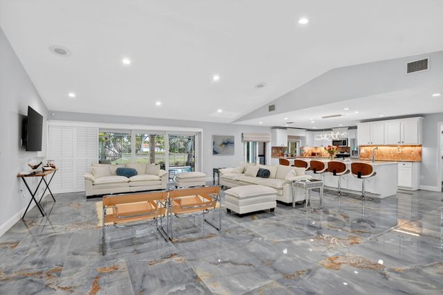 10294 Crosswind Road, Boca Raton, FL 33498