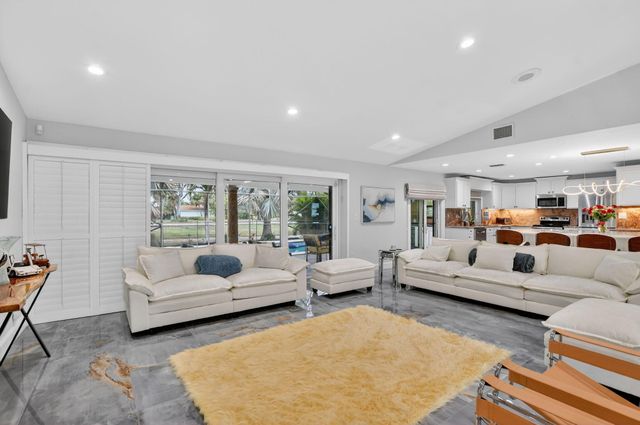 10294 Crosswind Road, Boca Raton, FL 33498