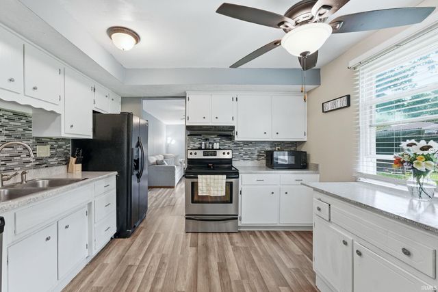 1311 Culbertson Court, Auburn, IN 46706