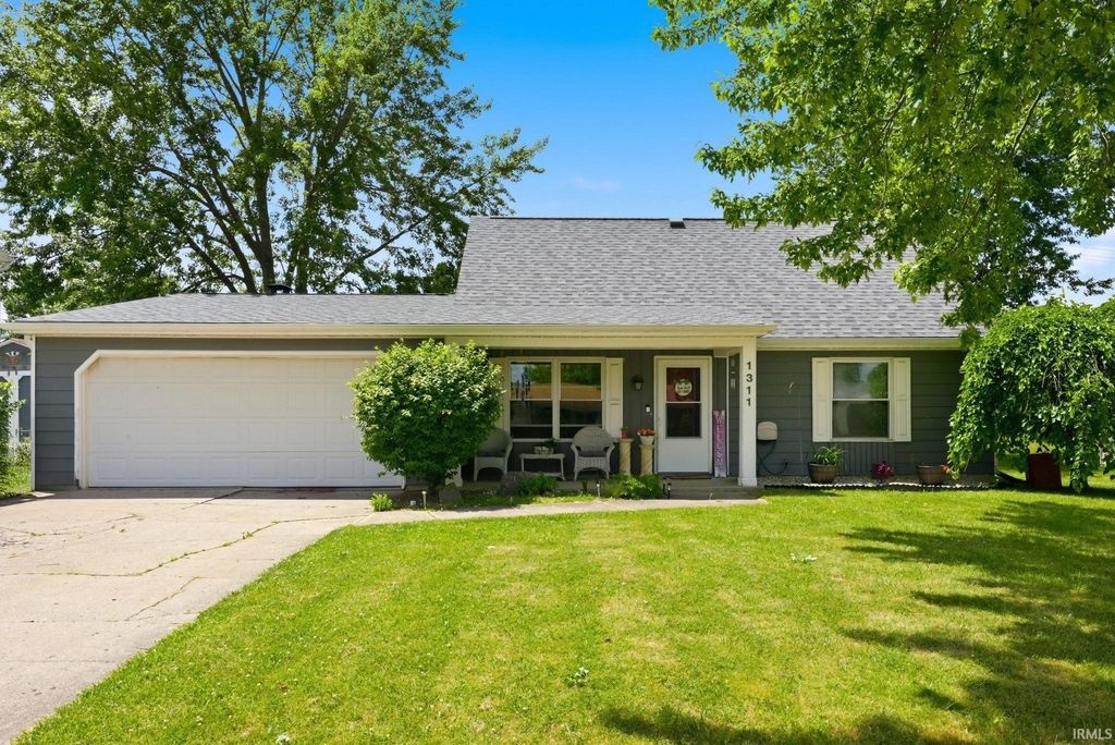 1311 Culbertson Court, Auburn, IN 46706