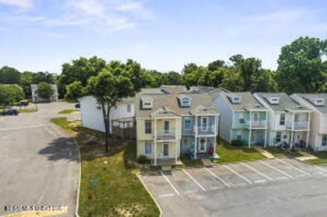 1180 Century Oaks Drive, B, Gulfport, MS 39507