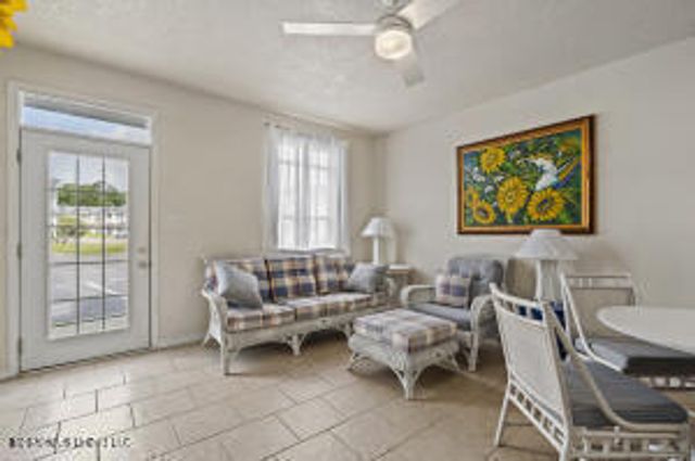1180 Century Oaks Drive, B, Gulfport, MS 39507