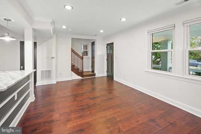 2208 SHEPHERD ST NE, Washington, DC 20018