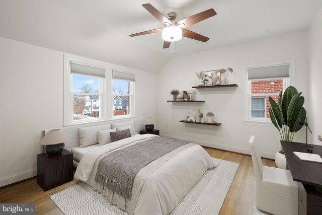 2208 SHEPHERD ST NE, Washington, DC 20018