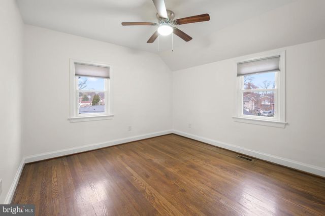 2208 SHEPHERD ST NE, Washington, DC 20018