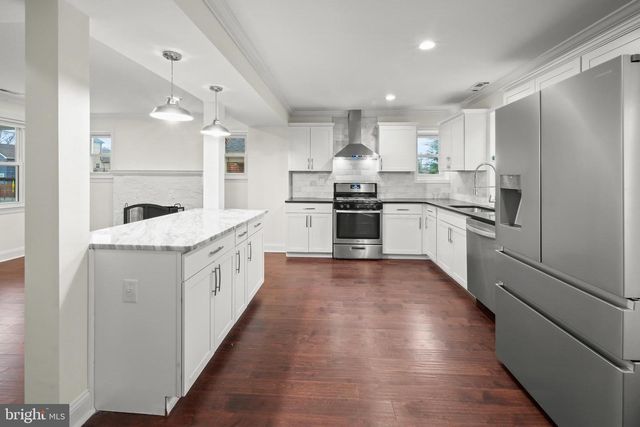 2208 SHEPHERD ST NE, Washington, DC 20018