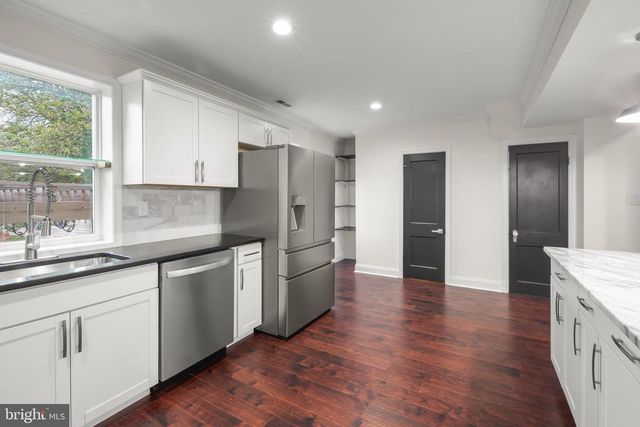 2208 SHEPHERD ST NE, Washington, DC 20018