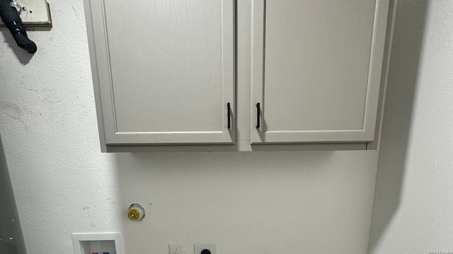 259 E Baetz Blvd, San Antonio, TX 78221